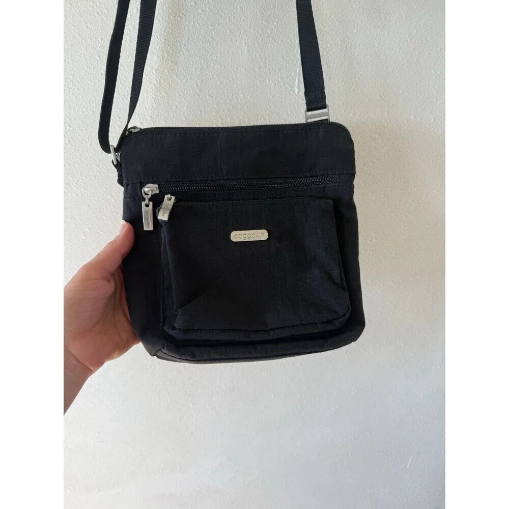 Baggallini Crossbody Purse Handbag Black Nylon Rdif Travel Bag Shoulder Adjust